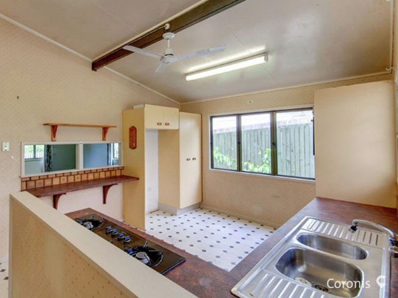 12 Rutherford Street, Stafford Heights QLD 4053