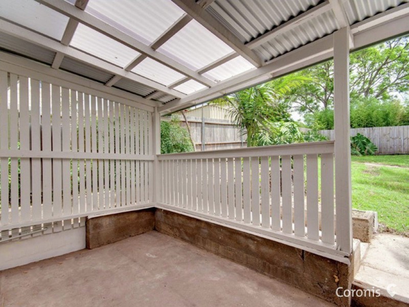 12 Rutherford Street, Stafford Heights QLD 4053