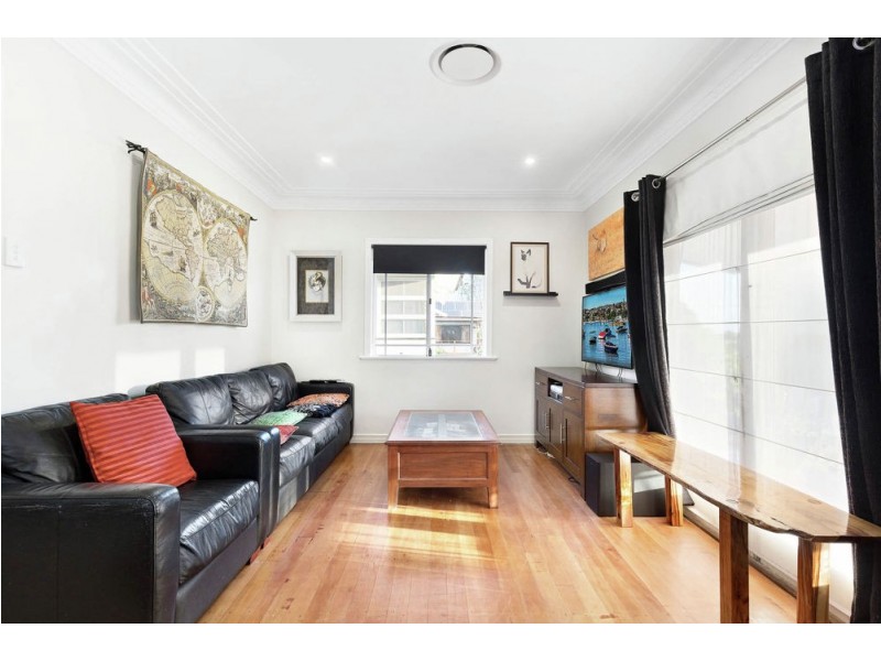 6 Wyeth Street, Wynnum QLD 4178