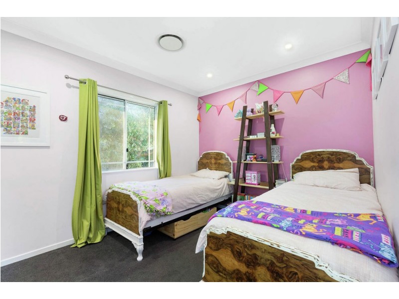6 Wyeth Street, Wynnum QLD 4178