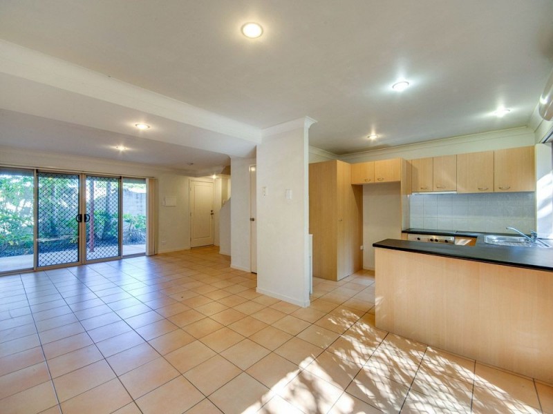 2/63 Wakefield Street, Alderley QLD 4051