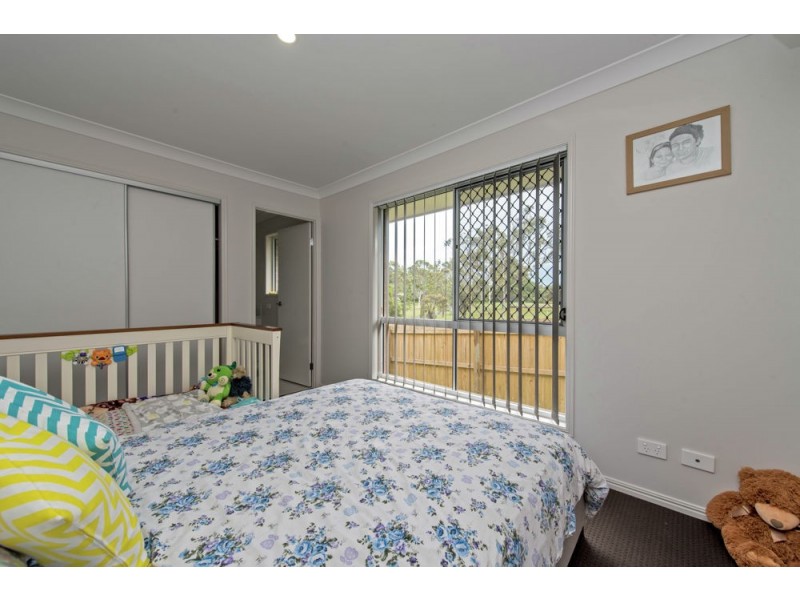 16 Orchard Lane, Glenvale QLD 4350