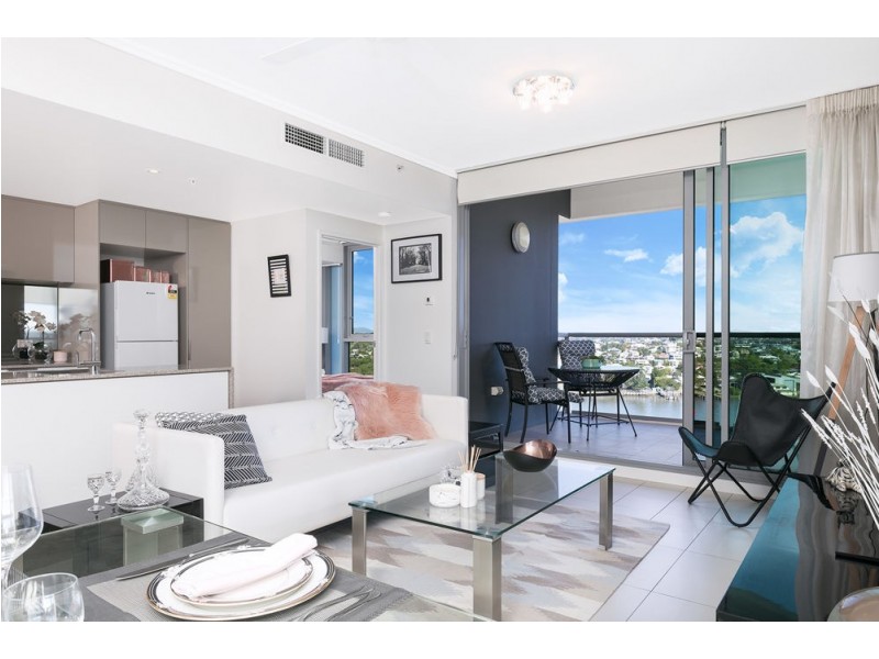 31512/2 Harbour Road, Hamilton QLD 4007