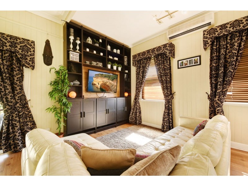44 Cumming Street, North Toowoomba QLD 4350