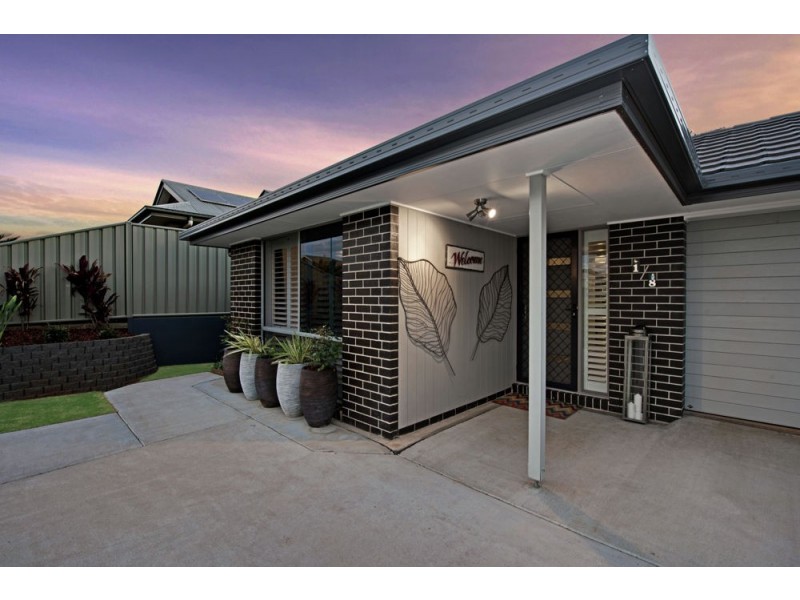 1/8 Smythe Drive, Highfields QLD 4352