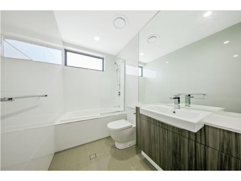 20/15 Durham St, Coorparoo QLD 4151