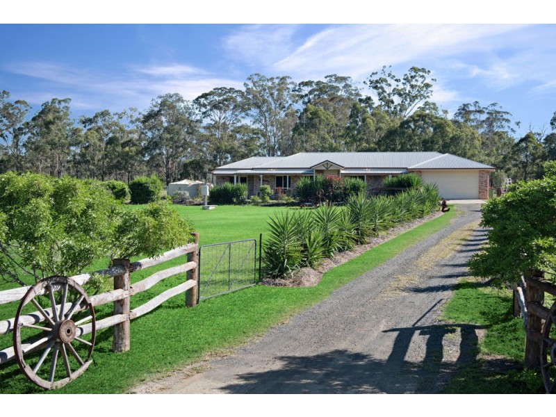 35 Cemetery Road, Murphys Creek QLD 4352