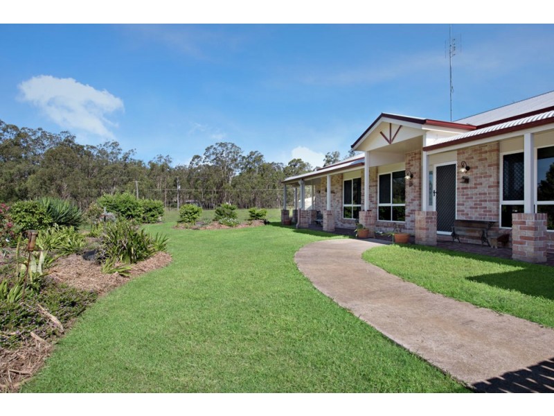 35 Cemetery Road, Murphys Creek QLD 4352