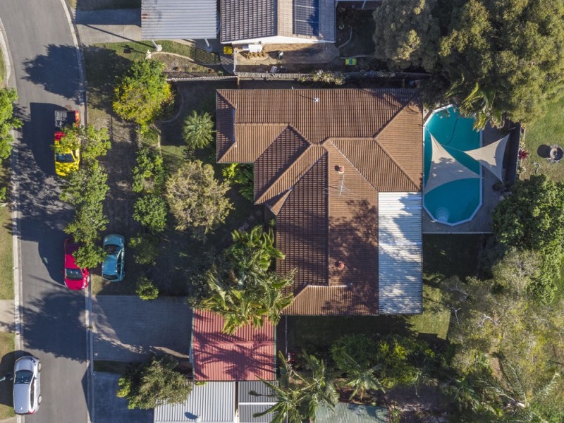 4 Woodvale Court, Everton Hills QLD 4053