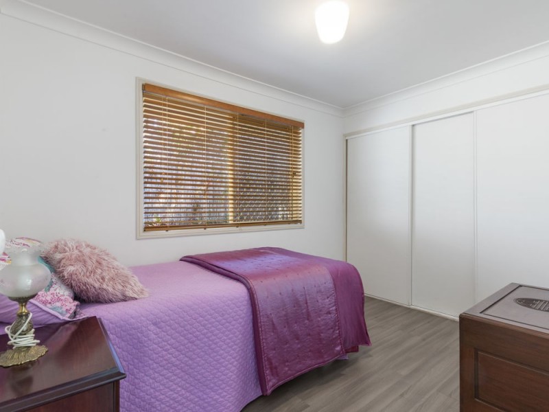 4 Woodvale Court, Everton Hills QLD 4053