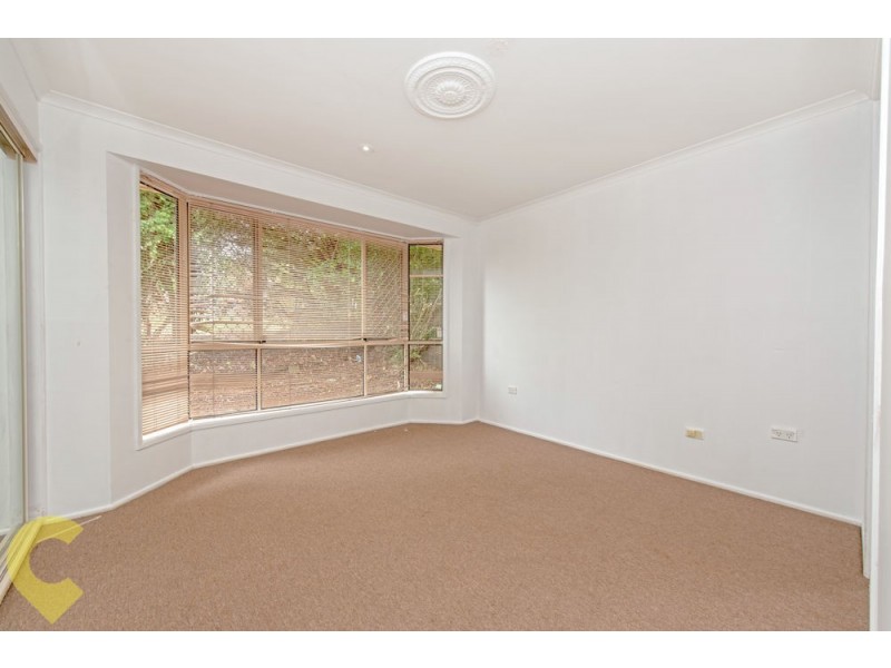 14 Arrowfield Street, Wilsonton Heights QLD 4350