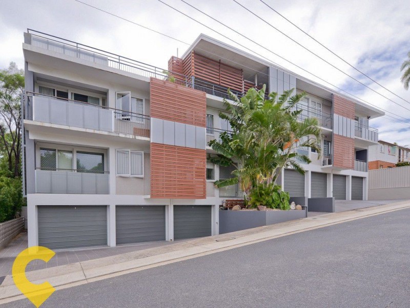 2/8 Botany Street, Clayfield QLD 4011