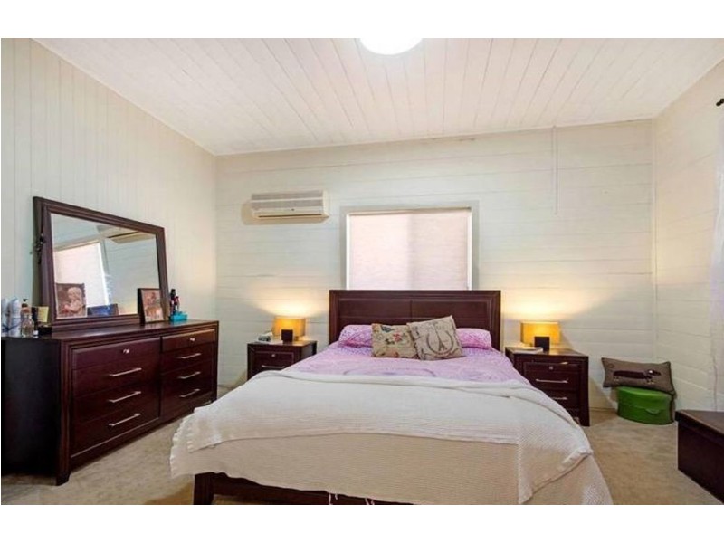 210 Perth Street, South Toowoomba QLD 4350