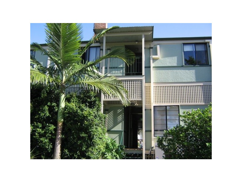 2/6 Rochester Terrace, Kelvin Grove QLD 4059