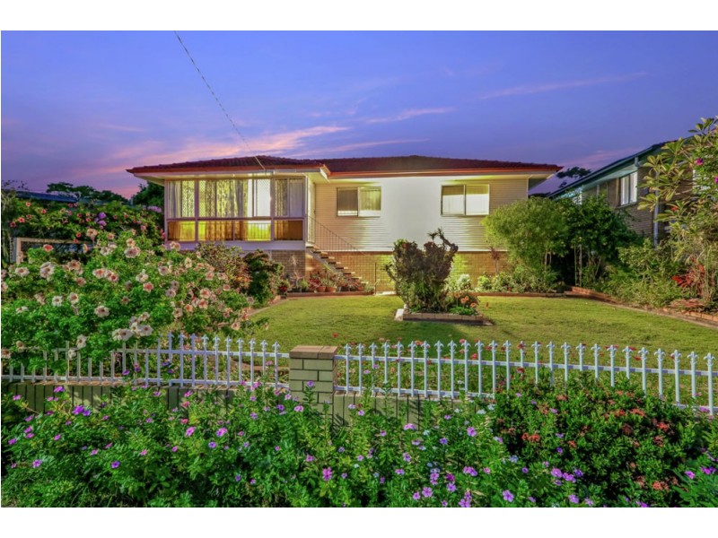 20 Mirragin Street, Chermside West QLD 4032