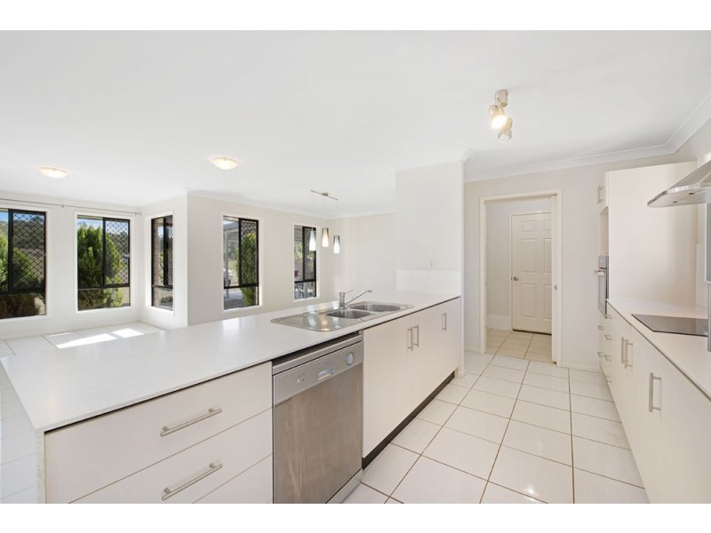 354 Willis Road, Meringandan QLD 4352