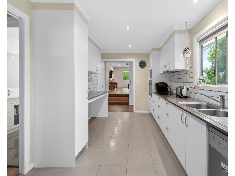 30 Narellan Street, Arana Hills QLD 4054