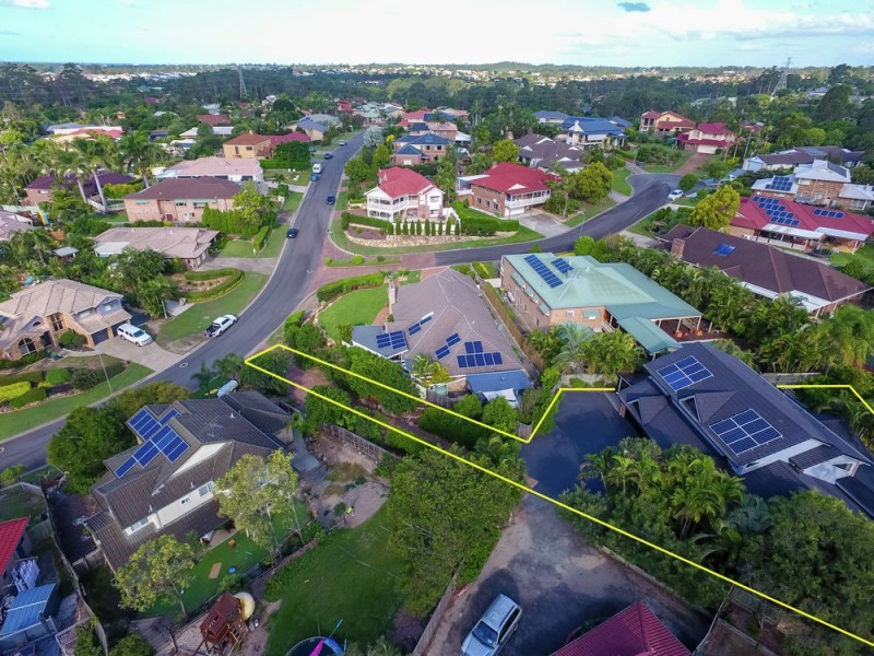 42 Oakmont Crescent, Albany Creek QLD 4035