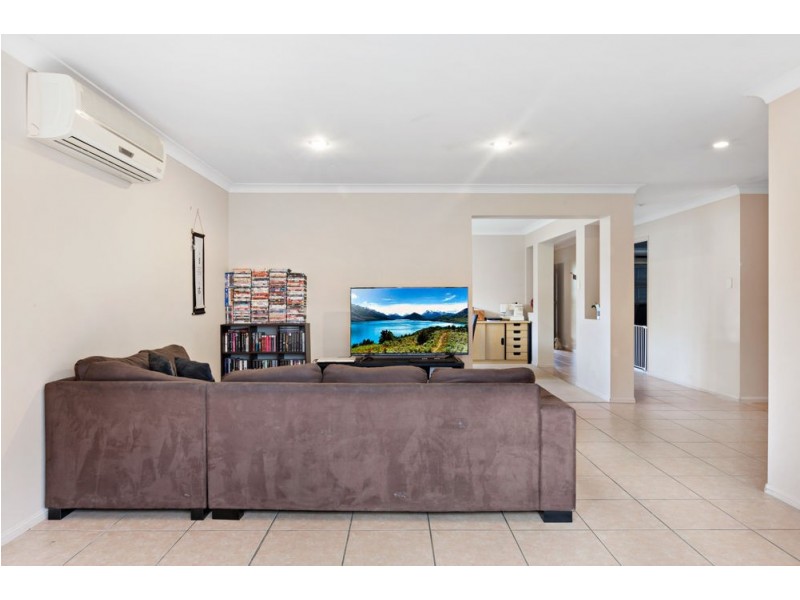23 Nicola Way, Upper Coomera QLD 4209