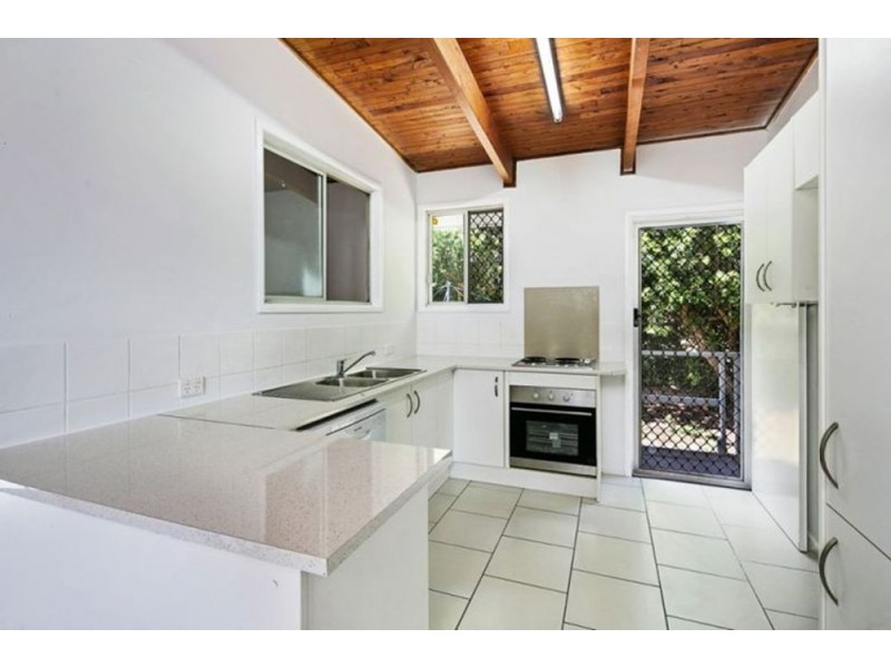 161 Redland Bay Road, Capalaba QLD 4157