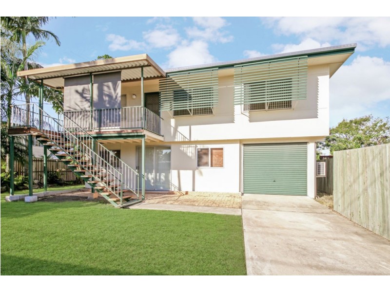 16 Roma Street, Scarborough QLD 4020