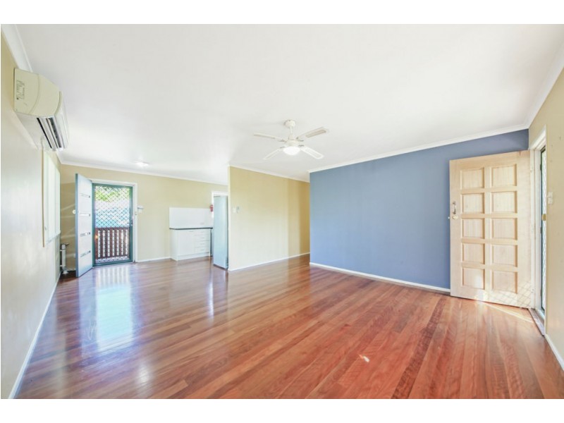 16 Roma Street, Scarborough QLD 4020