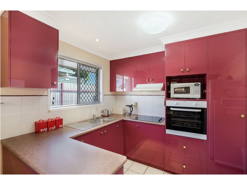 9 Wellcamp Street, Newtown QLD 4350