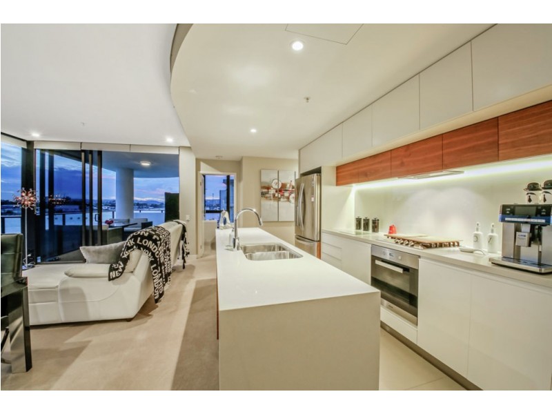 20306/37D Harbour Road, Hamilton QLD 4007