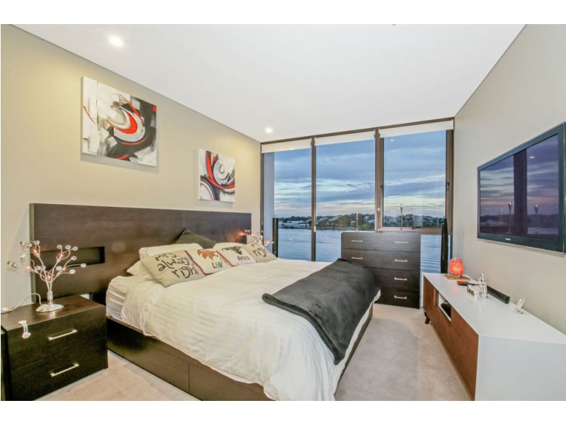 20306/37D Harbour Road, Hamilton QLD 4007