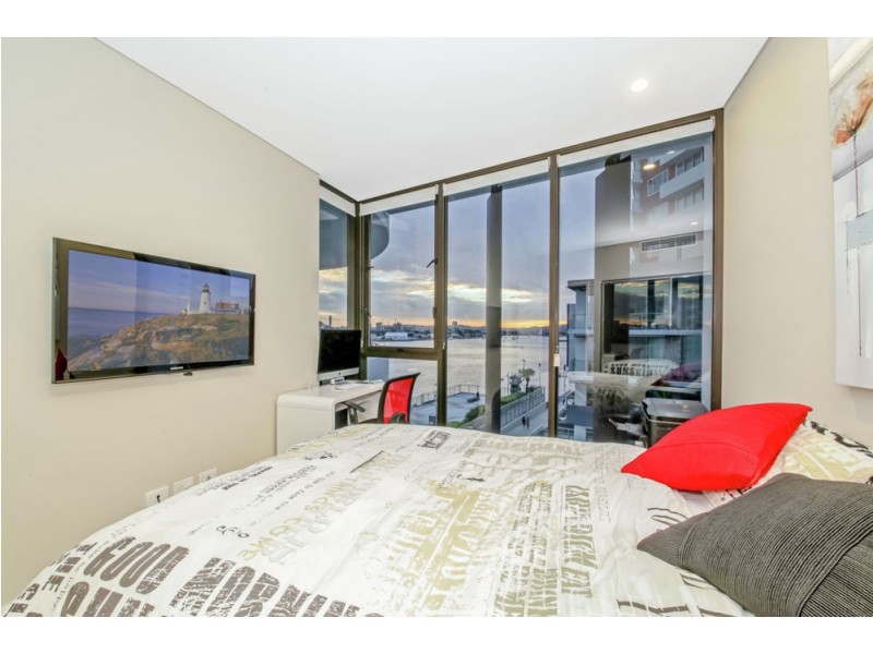 20306/37D Harbour Road, Hamilton QLD 4007