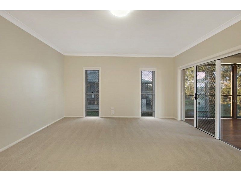 2 Sawyers Court, Gowrie Junction QLD 4352