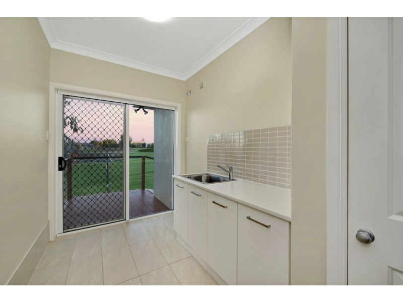 2 Sawyers Court, Gowrie Junction QLD 4352