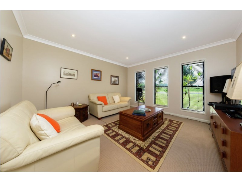27 Mitchell Road, Highfields QLD 4352