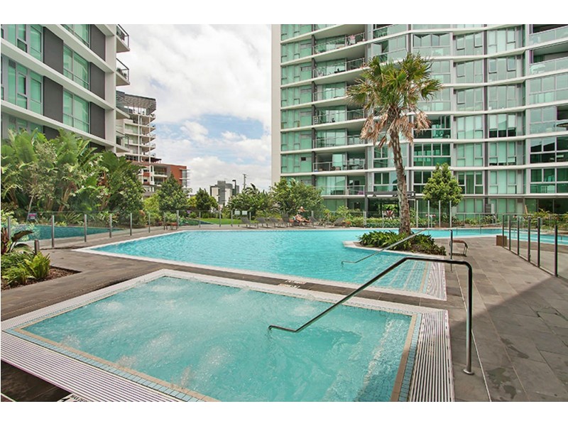 20312/8 Hercules Street, Hamilton QLD 4007