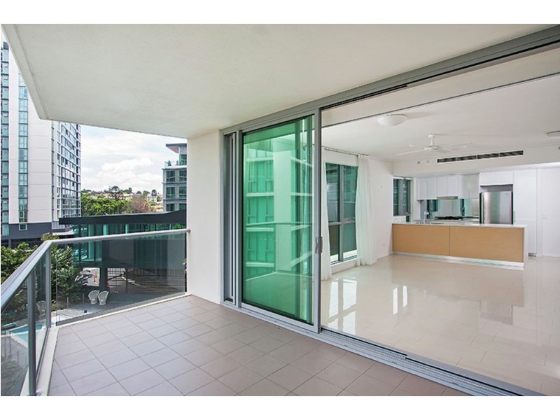 20312/8 Hercules Street, Hamilton QLD 4007