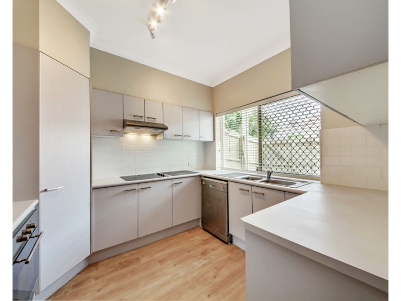 8/12 Haig Street, Clayfield QLD 4011