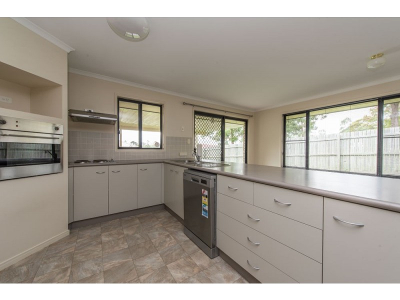 24 Willowburn Drive, Rockville QLD 4350