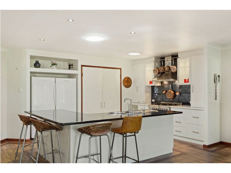 61 Parkridge Drive, Withcott QLD 4352