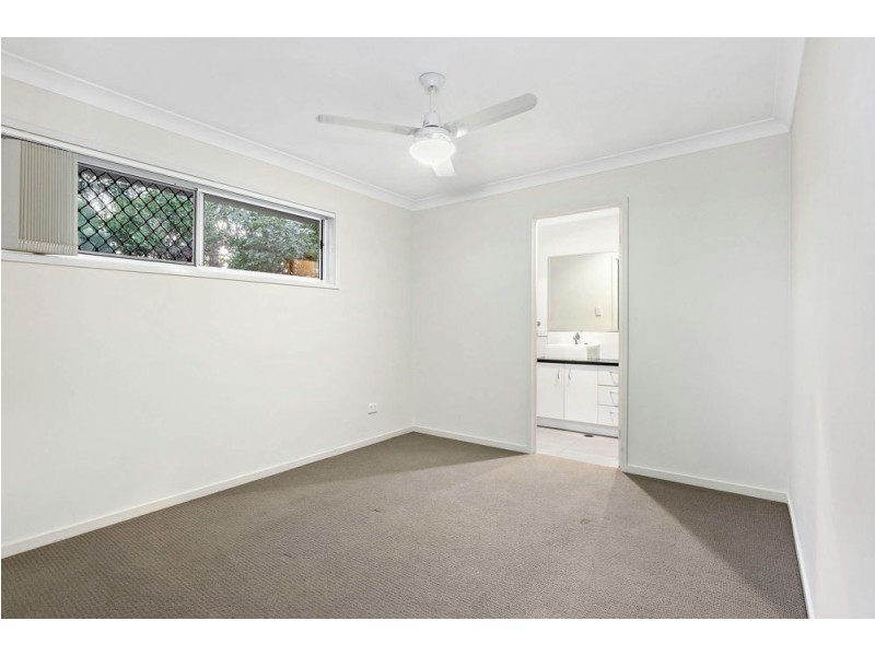 274 Wondall Road, Manly West QLD 4179