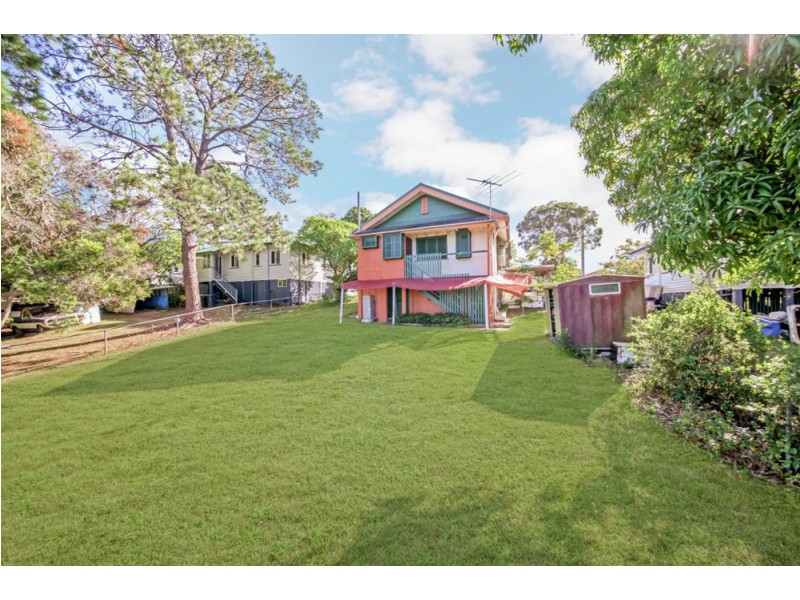 94 Scott Street, Stafford Heights QLD 4053