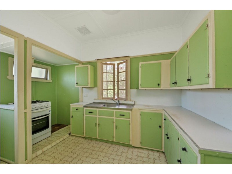 94 Scott Street, Stafford Heights QLD 4053