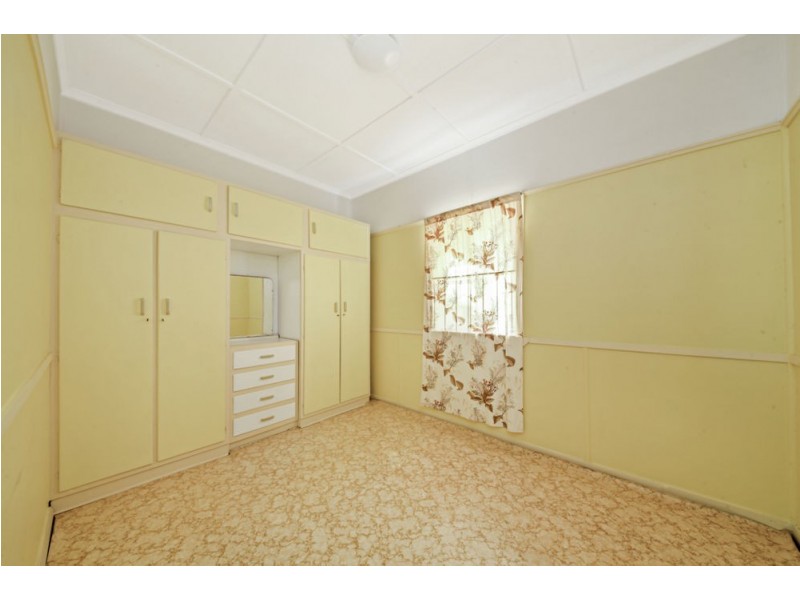 94 Scott Street, Stafford Heights QLD 4053