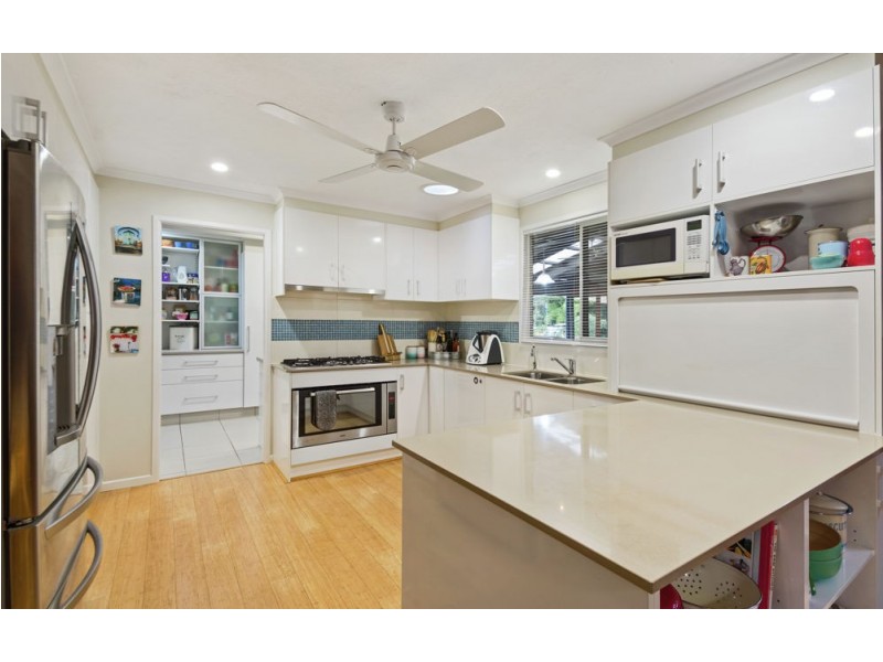 7 Rainbow Road, Highfields QLD 4352