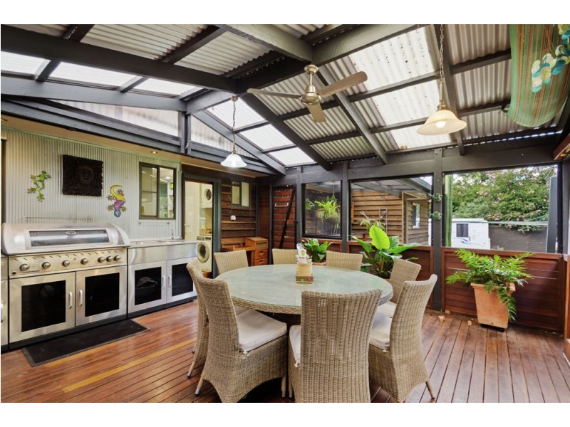 7 Rainbow Road, Highfields QLD 4352