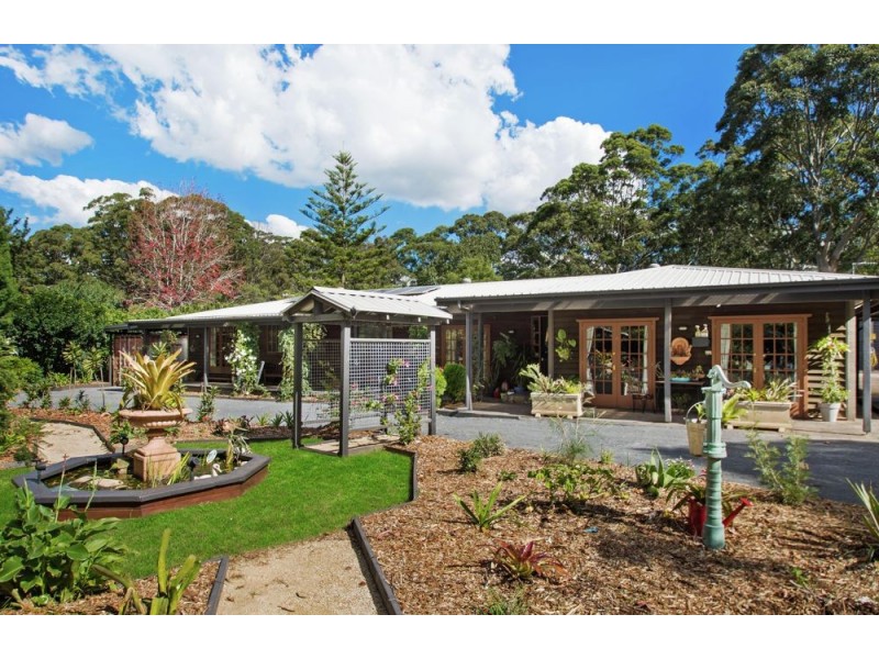 7 Rainbow Road, Highfields QLD 4352