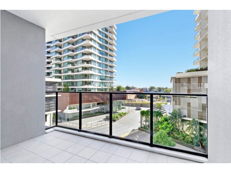 20312/37D Harbour Road, Hamilton QLD 4007