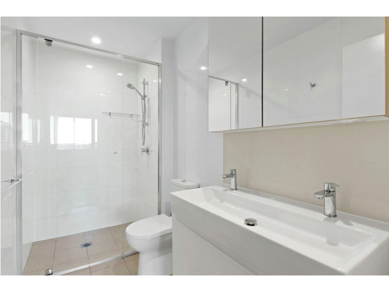 20312/37D Harbour Road, Hamilton QLD 4007