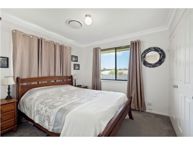 26 Charmaine Court, Kleinton QLD 4352