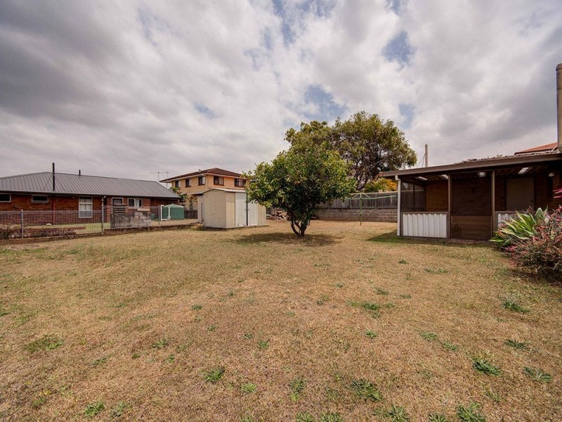 18 Bellara Street, Carseldine QLD 4034