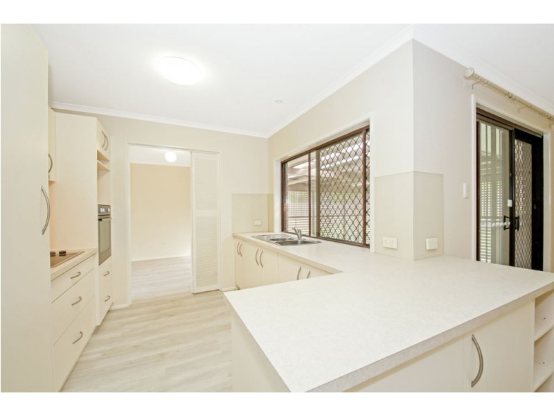 4 Gurnai Street, Belmont QLD 4153